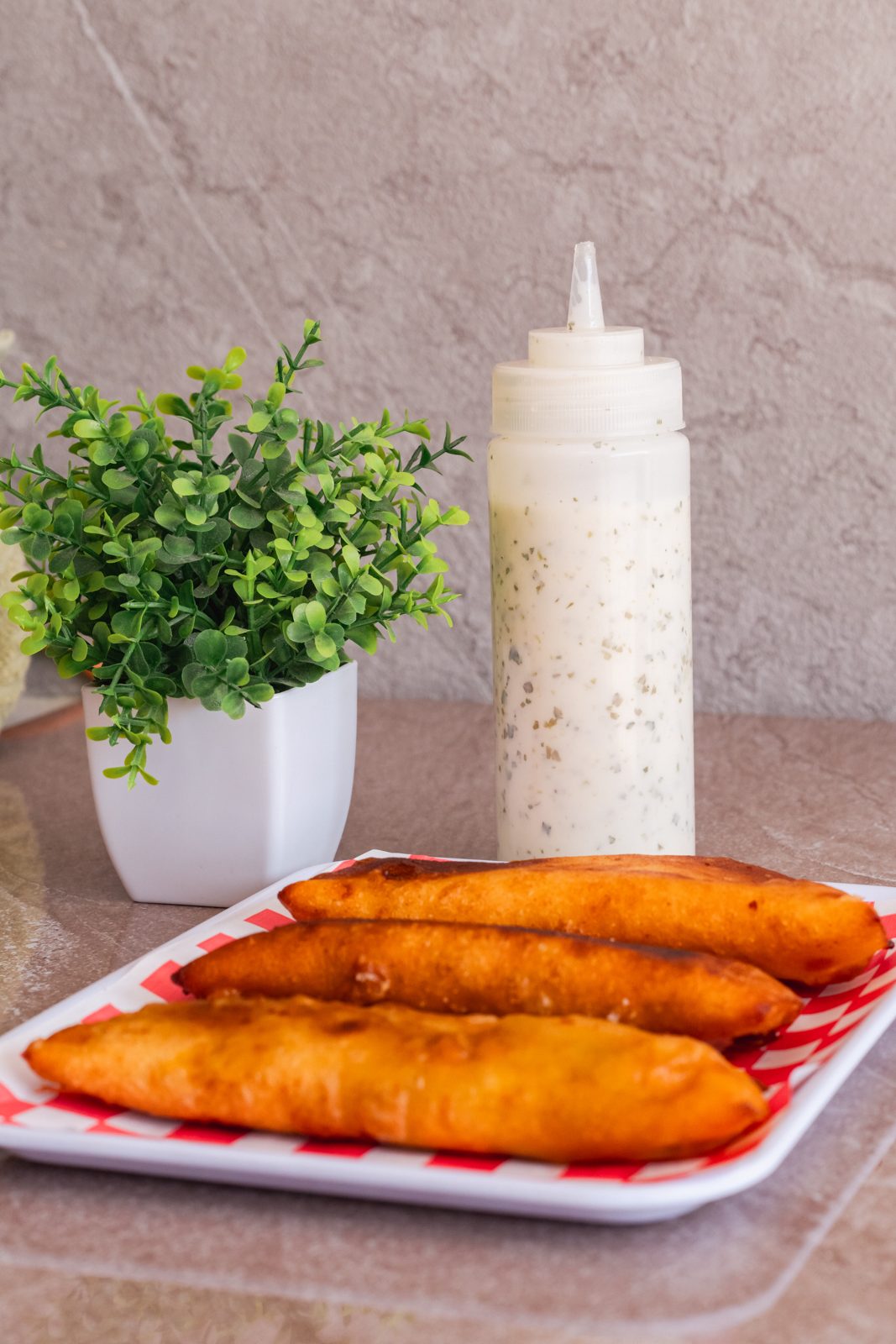 Bandeja de pastelitos y empanadas